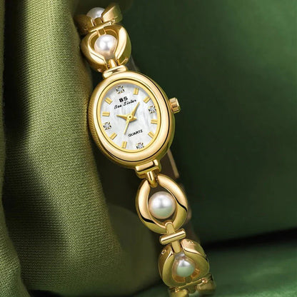 #montre_luxe# #accessoire_femme# #bijoux# #cadeau_femme# #montre_étanche# #montre_ajustable# #idée_cadeau# #mode_femme# #tendance# #élégance# #style_intemporel# #design_moderne# #montre_class