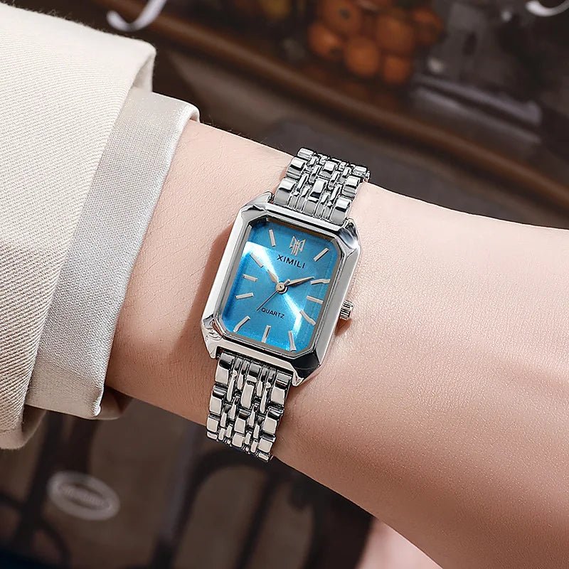 #montre_luxe# #accessoire_femme# #bijoux# #cadeau_femme# #montre_étanche# #montre_ajustable# #idée_cadeau# #mode_femme# #tendance# #élégance# #style_intemporel# #design_moderne# #montre_class