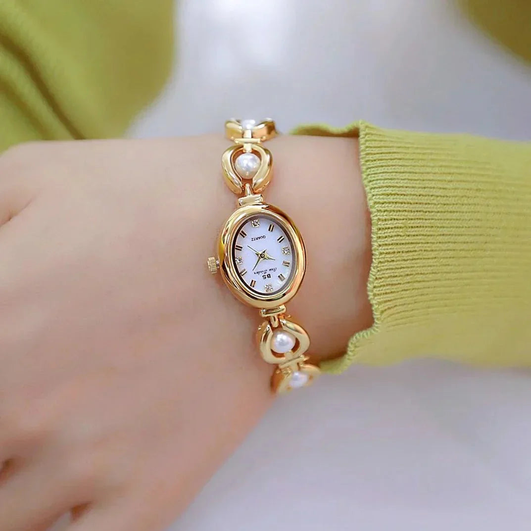 #montre_luxe# #accessoire_femme# #bijoux# #cadeau_femme# #montre_étanche# #montre_ajustable# #idée_cadeau# #mode_femme# #tendance# #élégance# #style_intemporel# #design_moderne# #montre_class